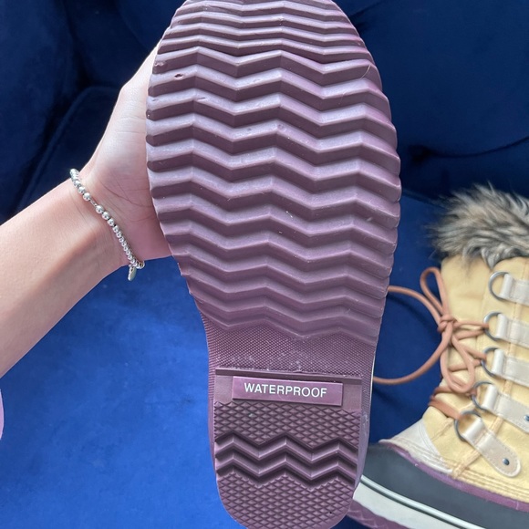 Sorel Joan of Arctic Boot Size 7 - Picture 3 of 5